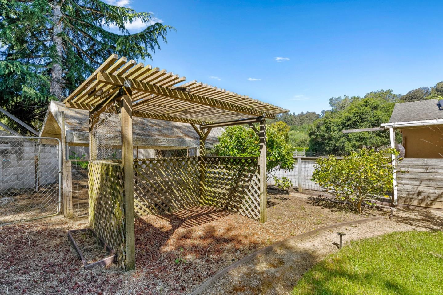 7509 Langley Canyon RD