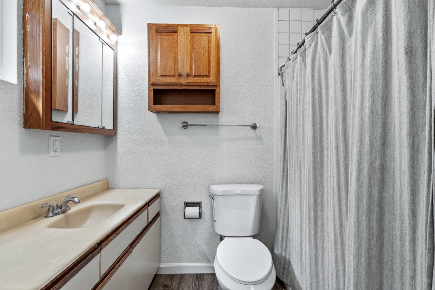 7509 Langley Canyon RD