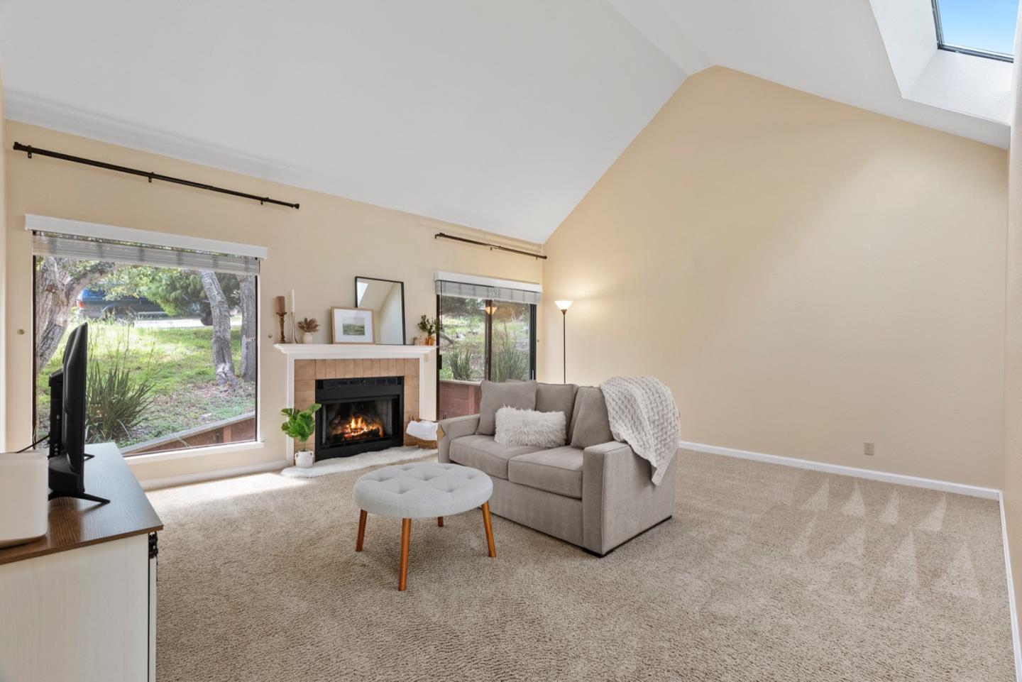 400 Mar Vista DR 2