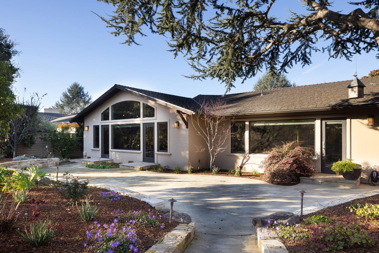 7064 Valley Greens CIR