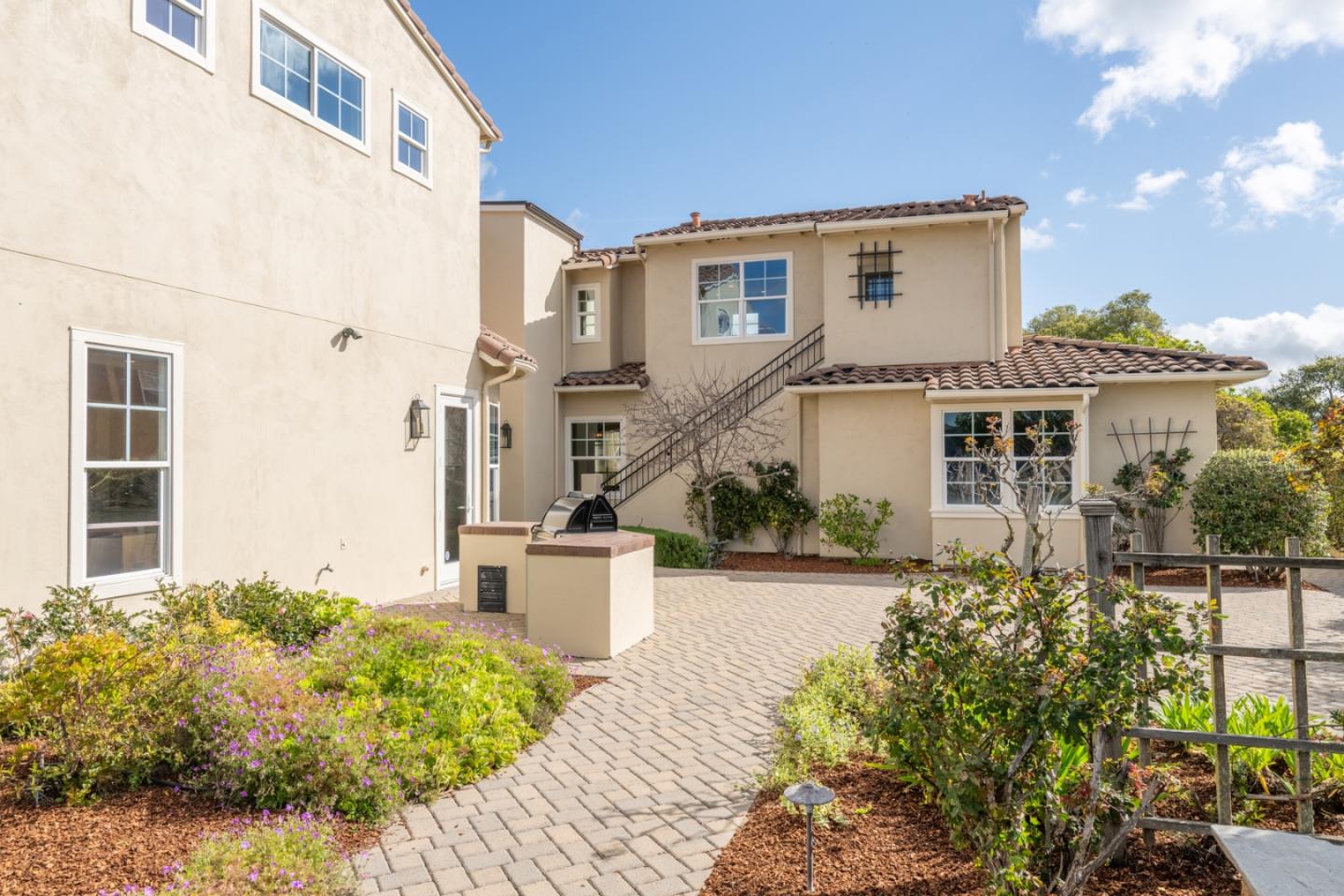 403 Estancia Court