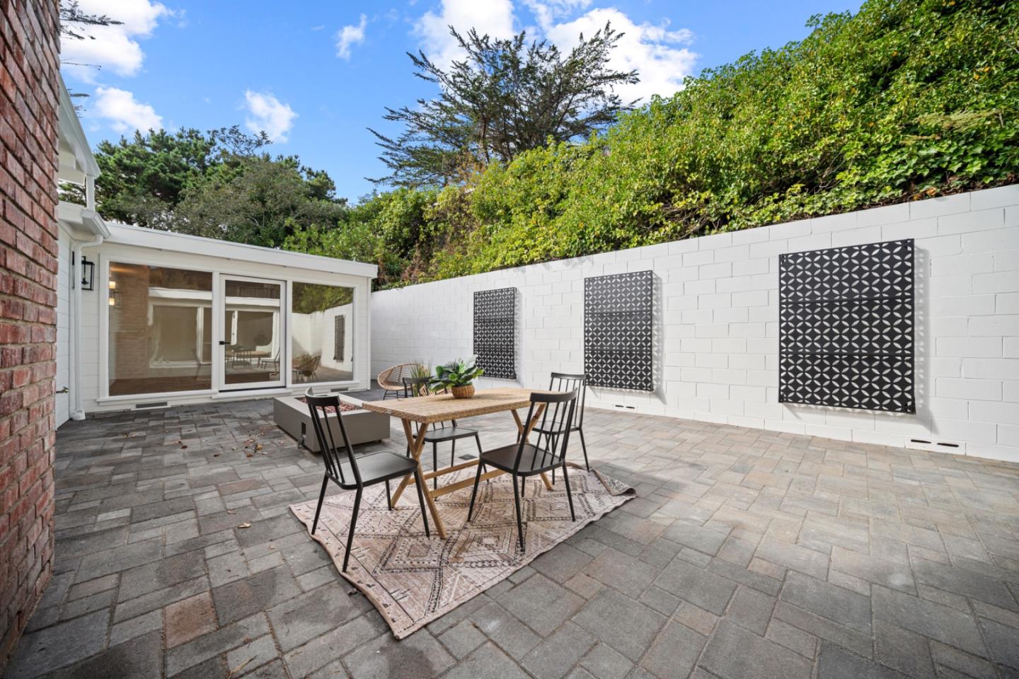4171 Sunset Lane