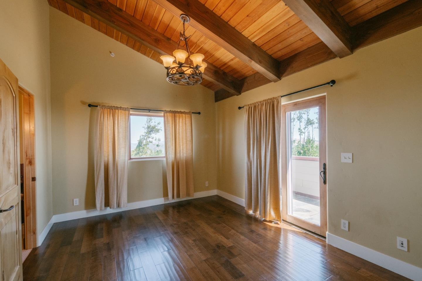 300 Corona RD