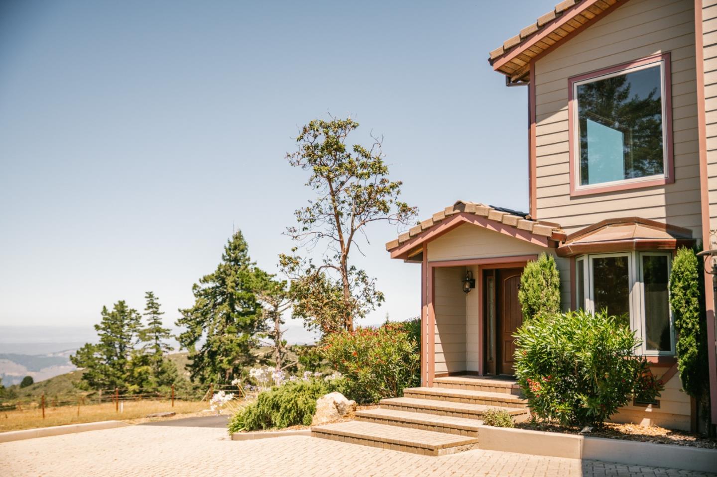 300 Corona RD