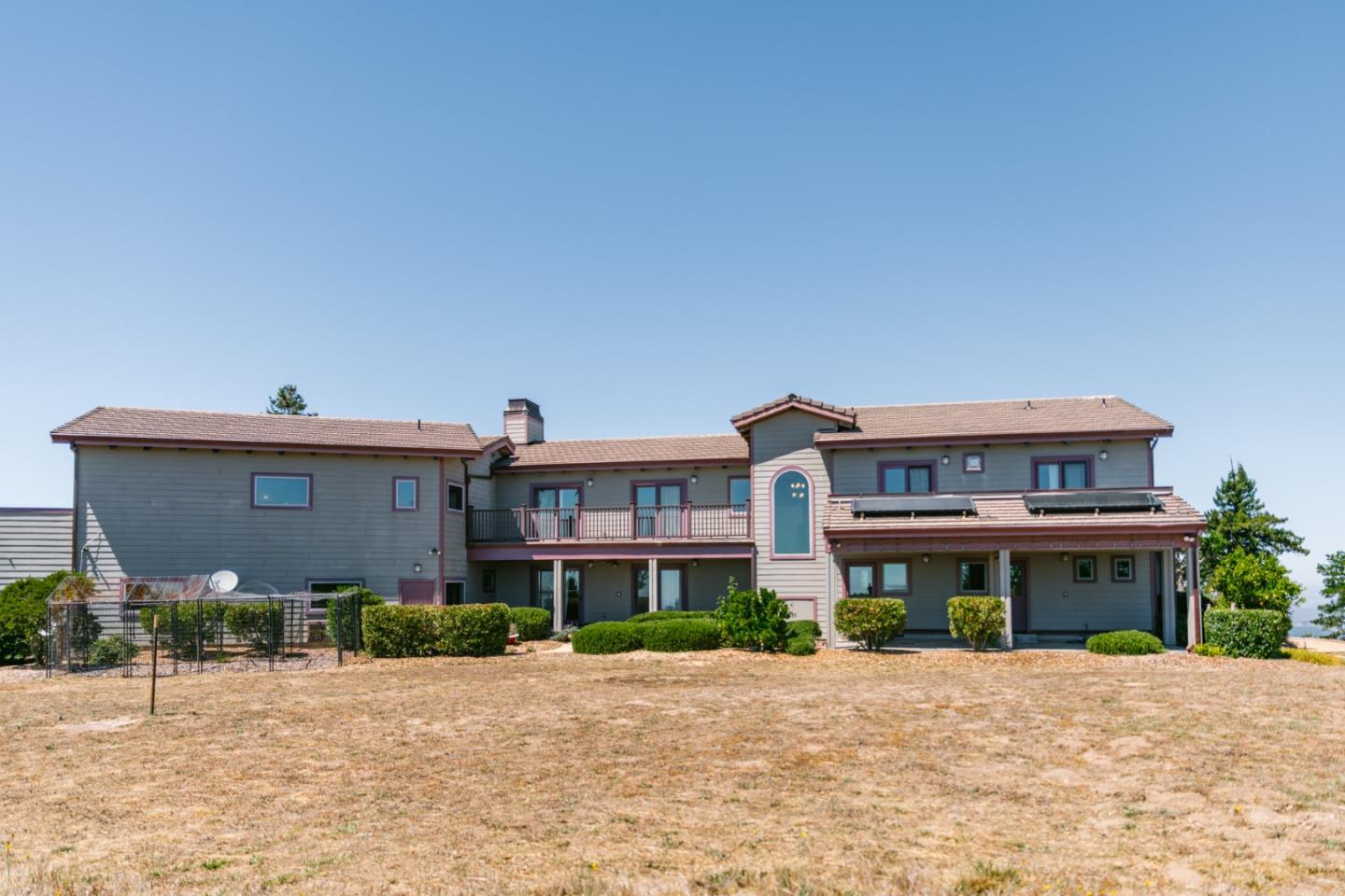 300 Corona RD