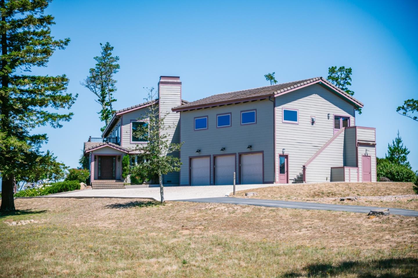 300 Corona RD