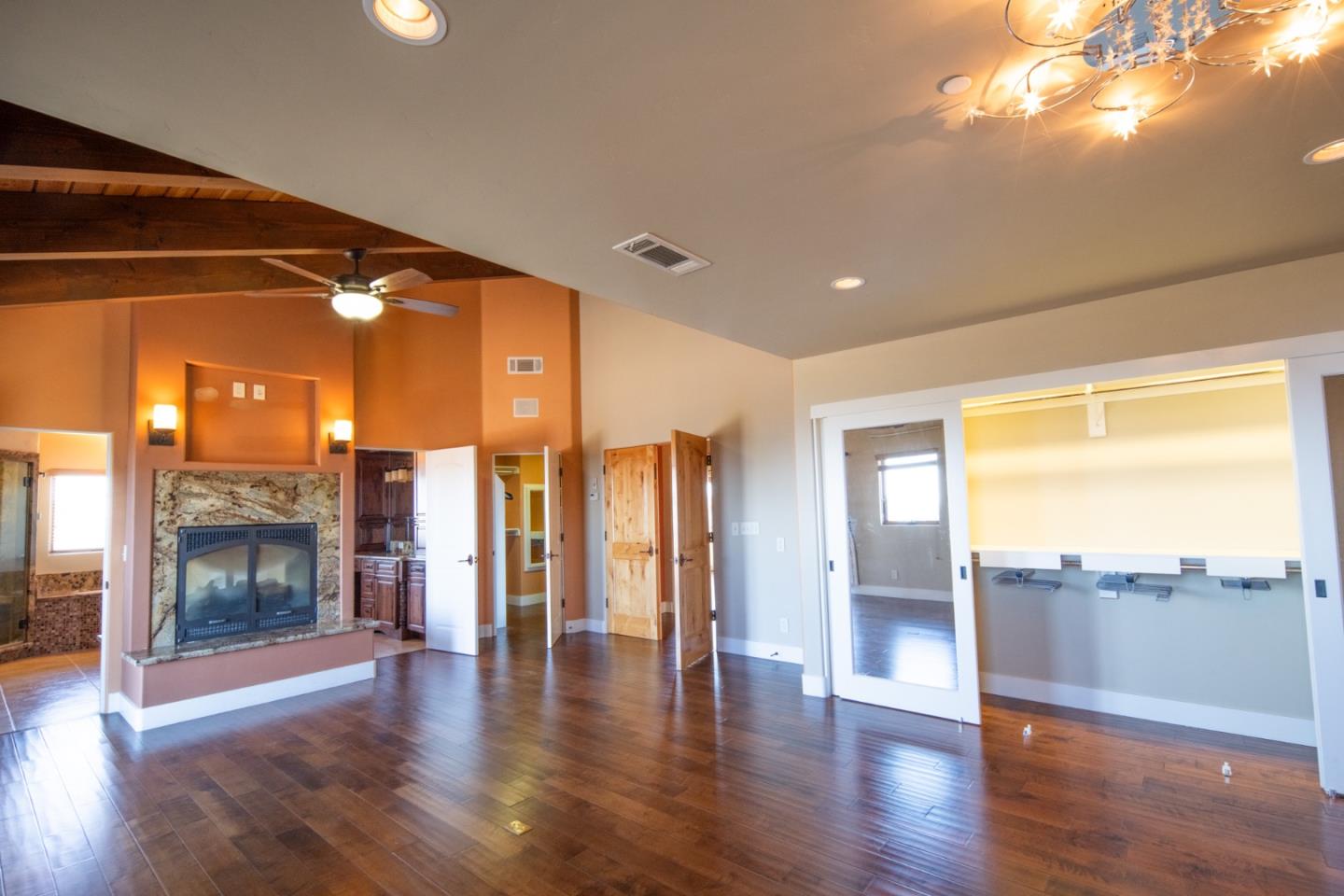 300 Corona RD