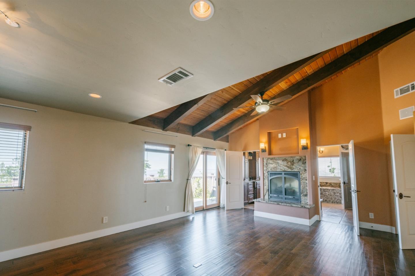 300 Corona RD
