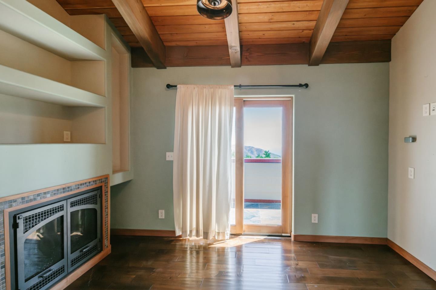 300 Corona RD