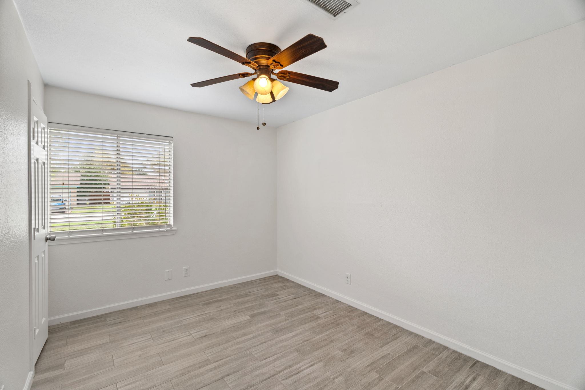 2604 Cockburn DR