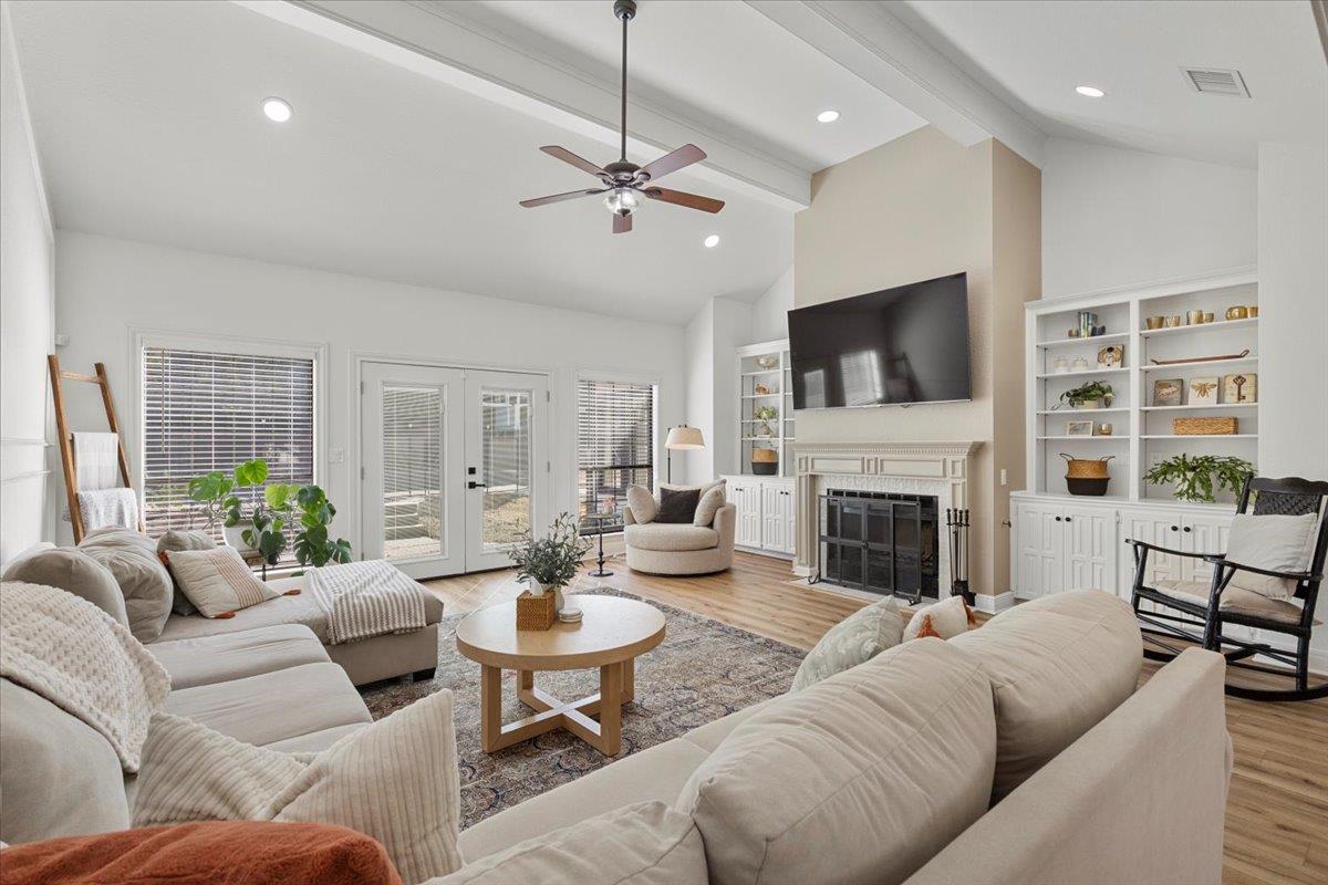 10301 Pickfair DR, Austin