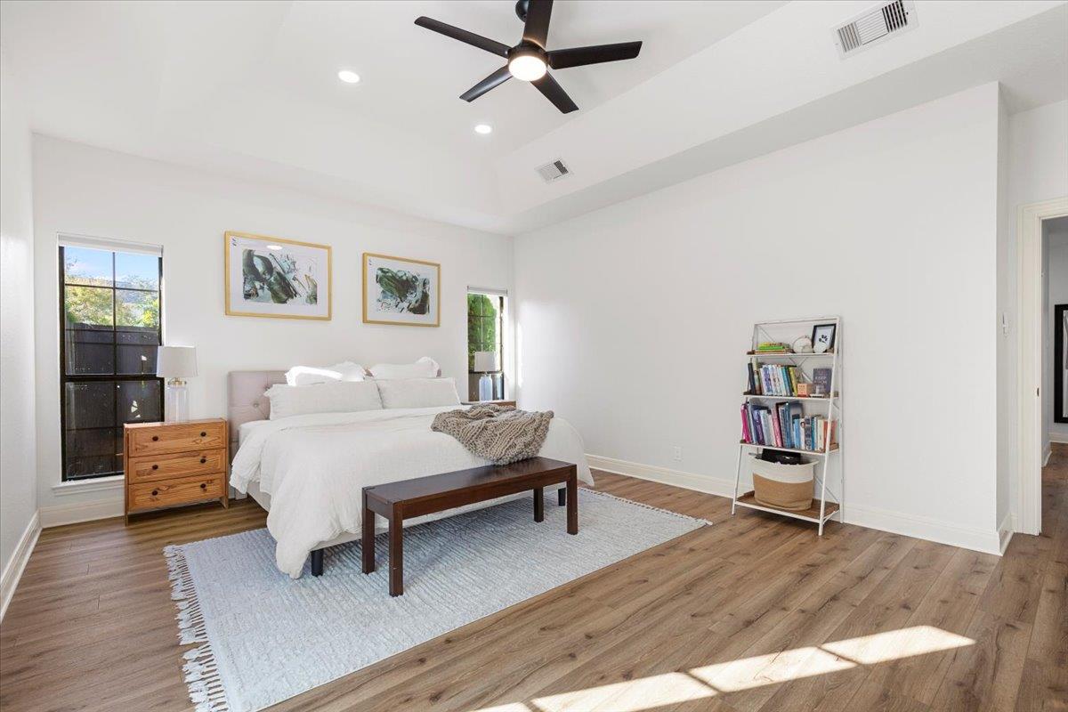 10301 Pickfair DR, Austin