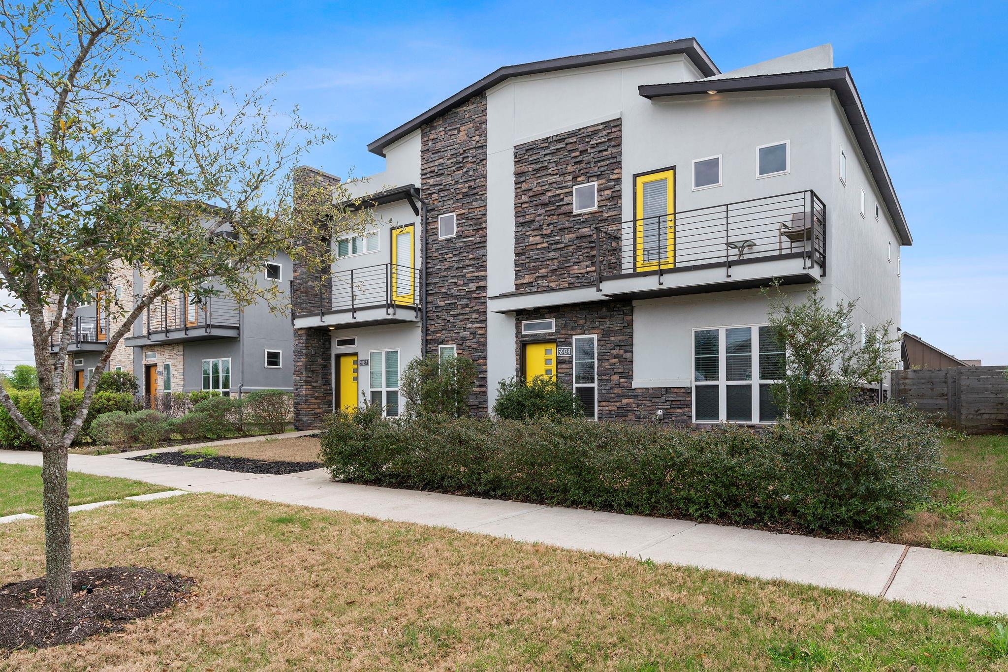 5913-B Charles Merle DR # 16