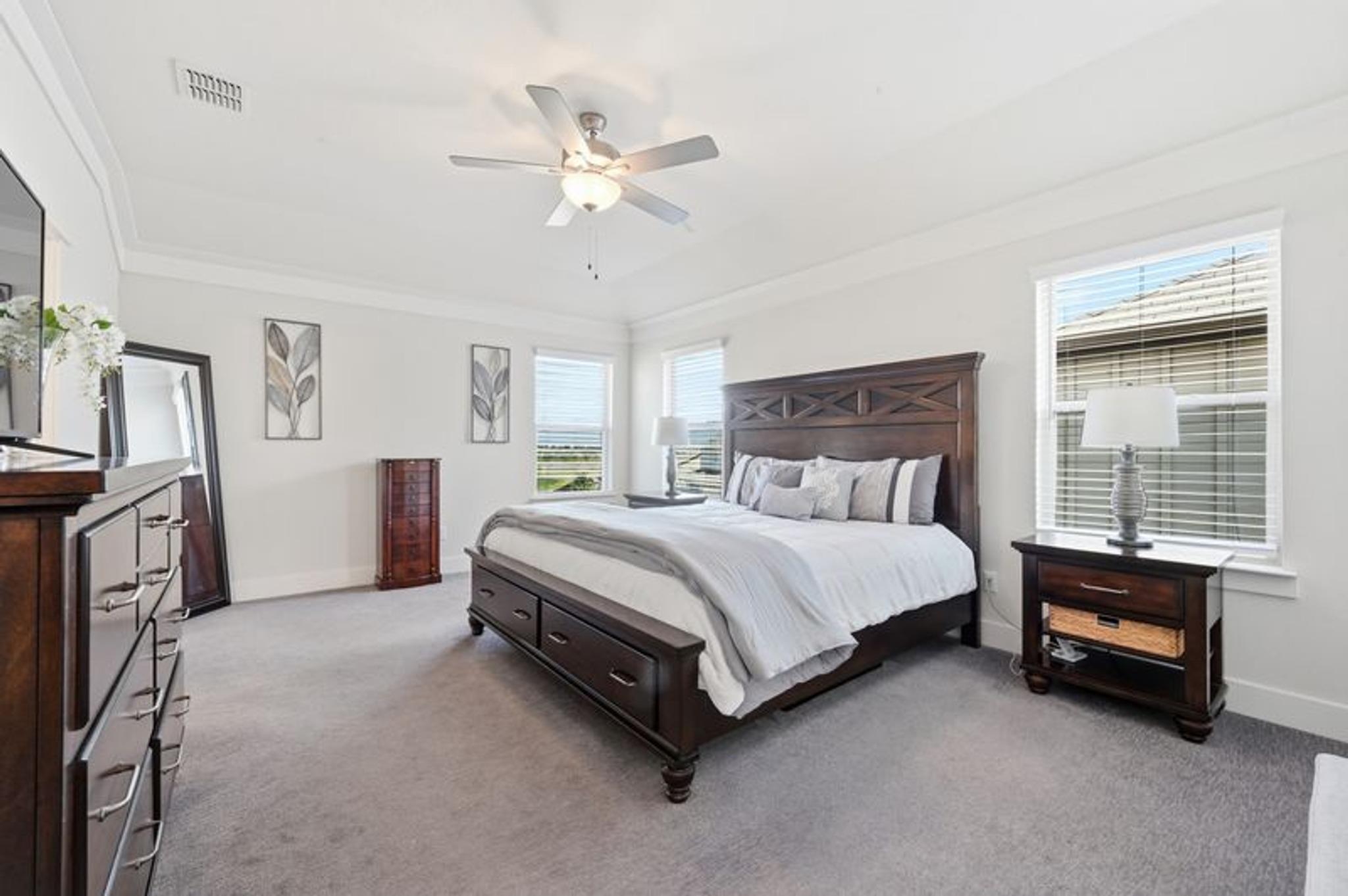 425 Purple Heart DR