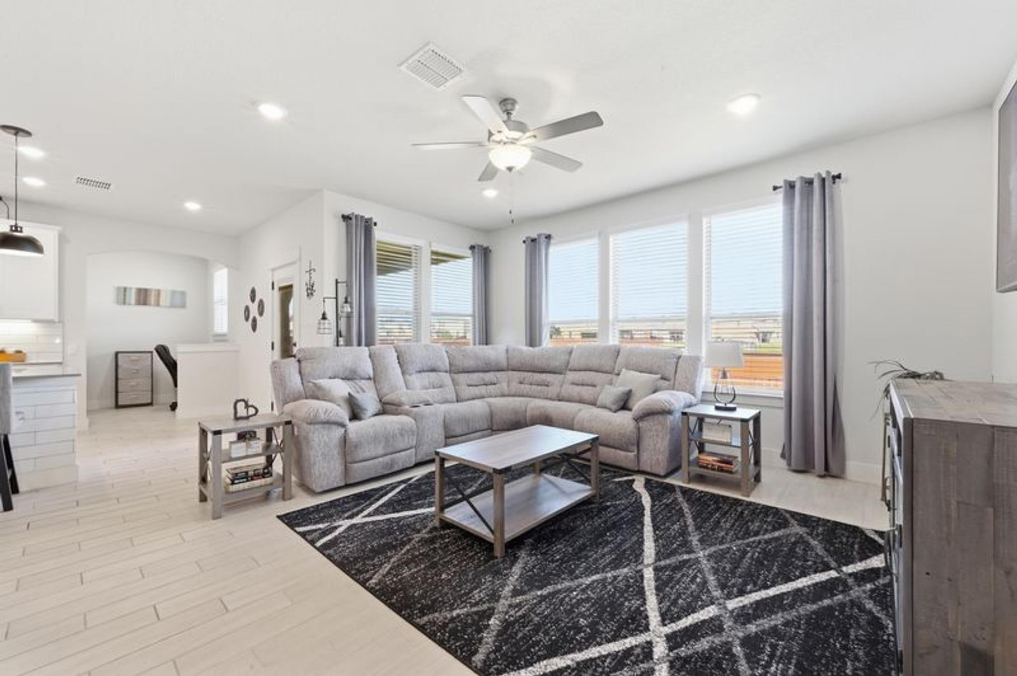 425 Purple Heart DR