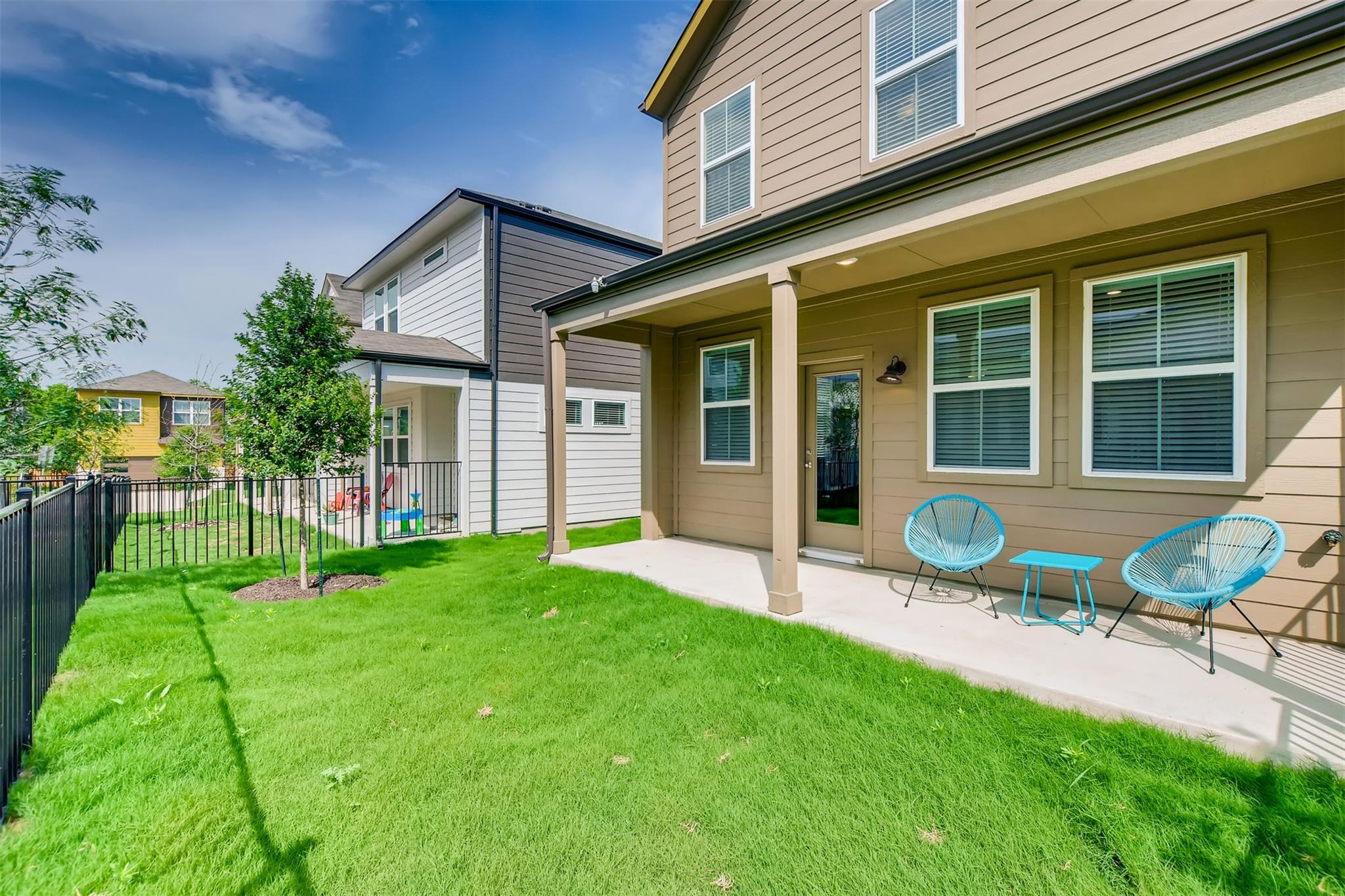 7404 Taylor Knoll CT # 197