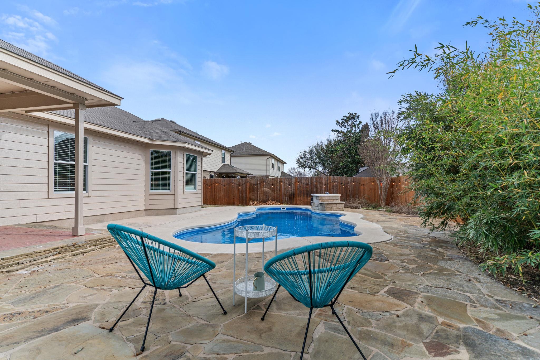 347 Serene Hollow LN