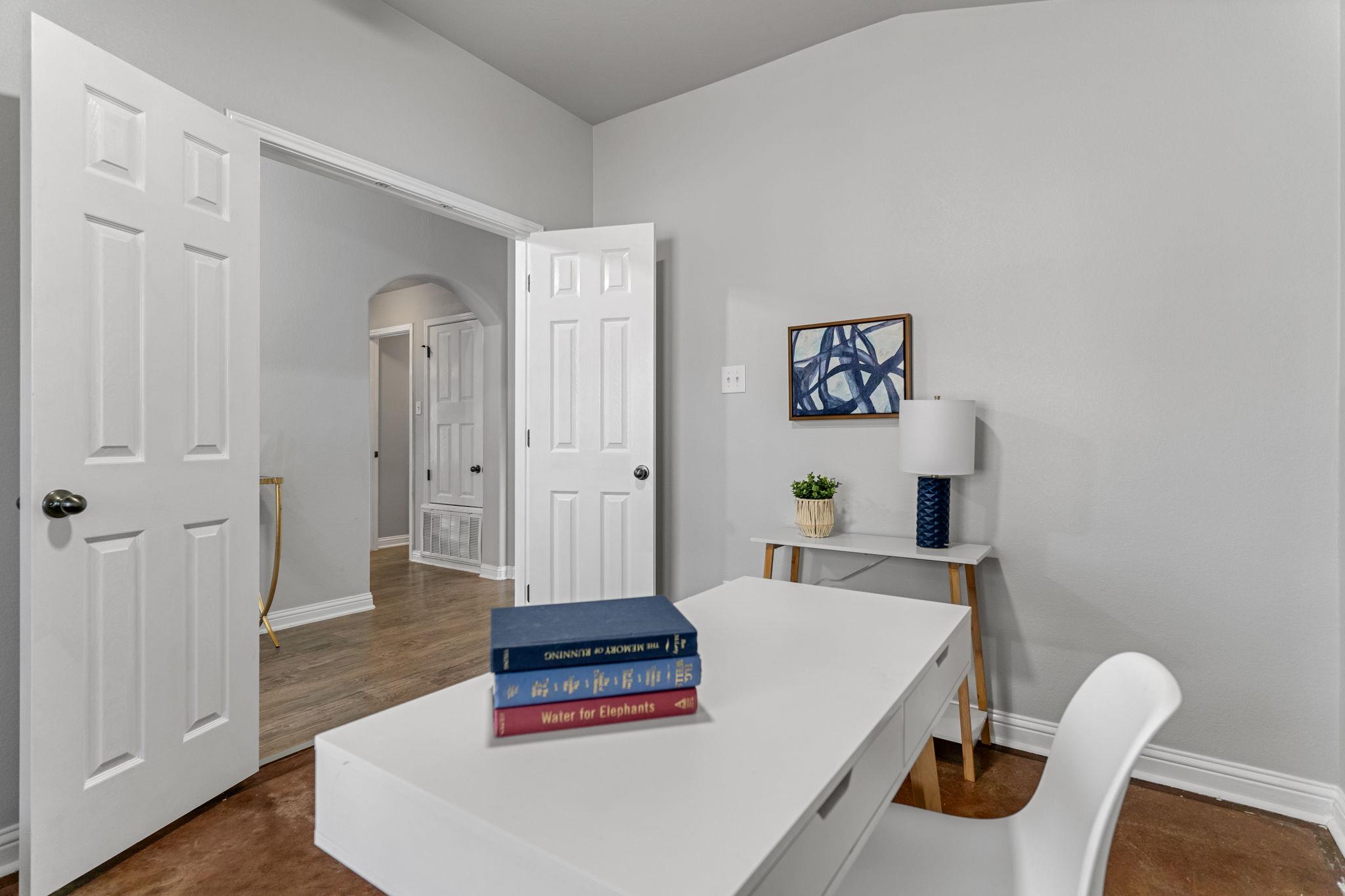 347 Serene Hollow LN