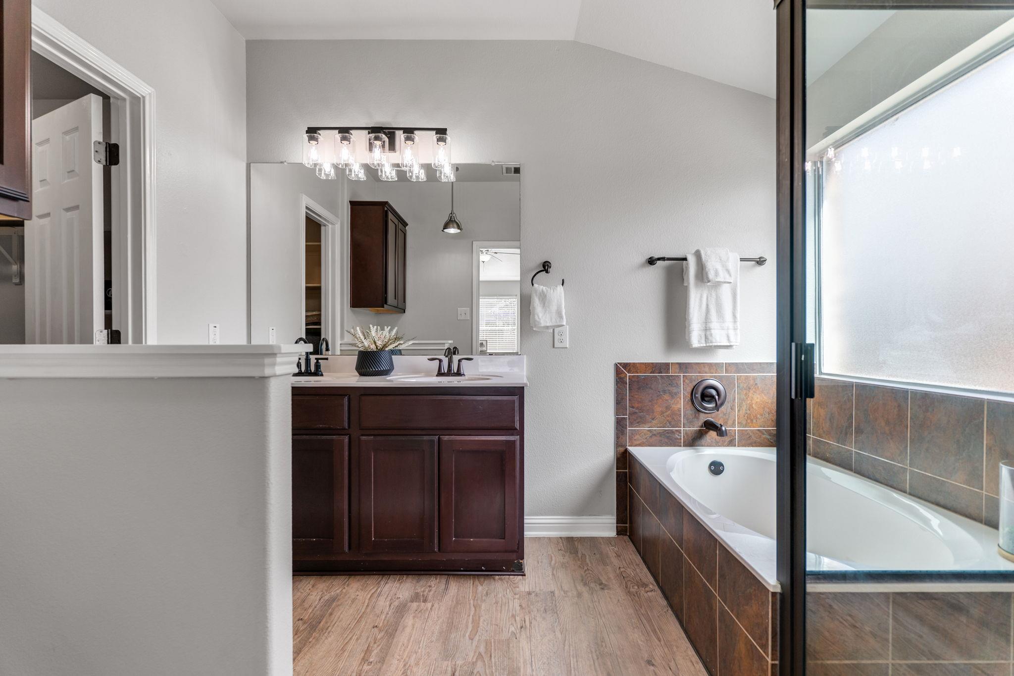 347 Serene Hollow LN