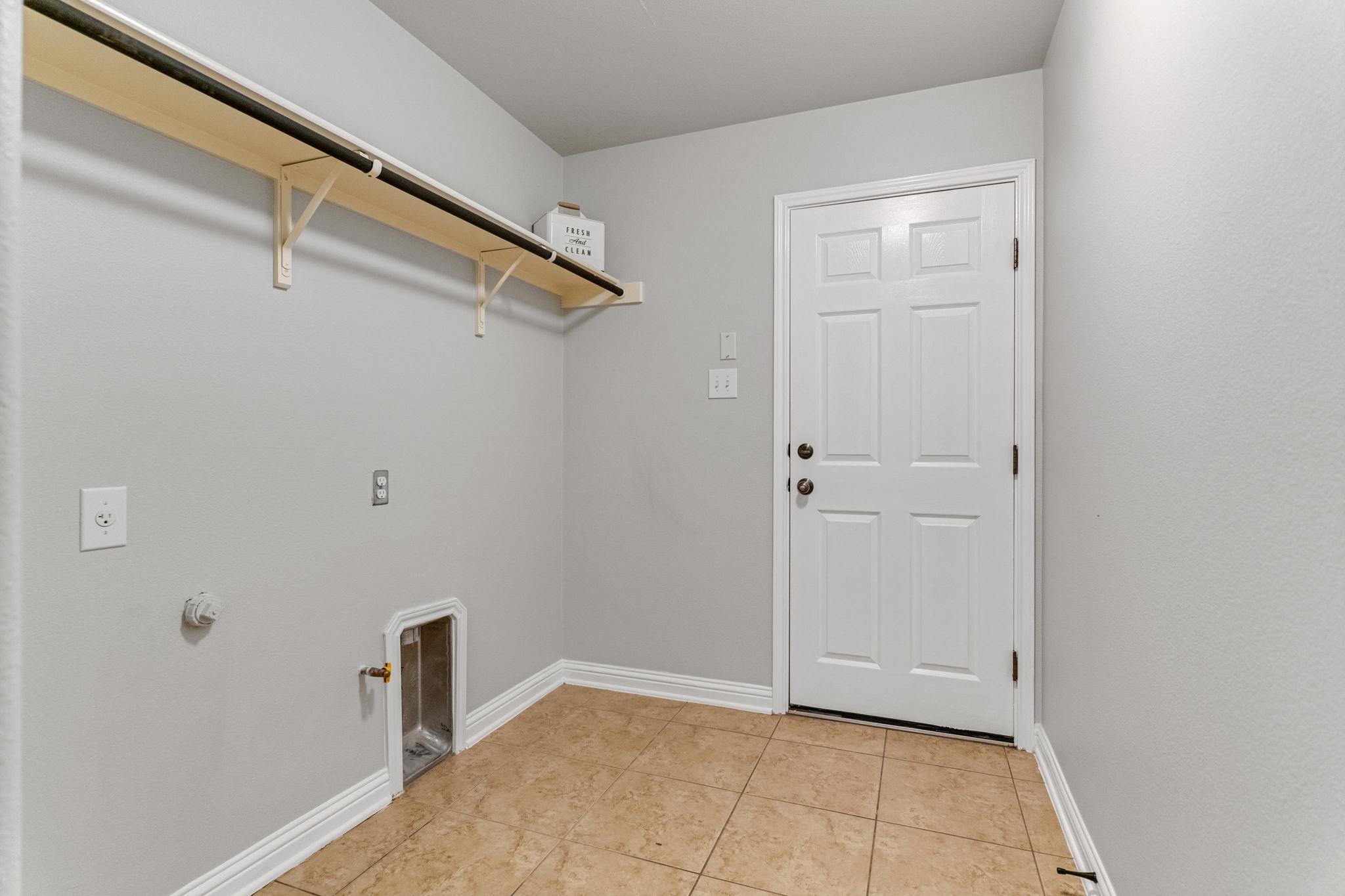 347 Serene Hollow LN