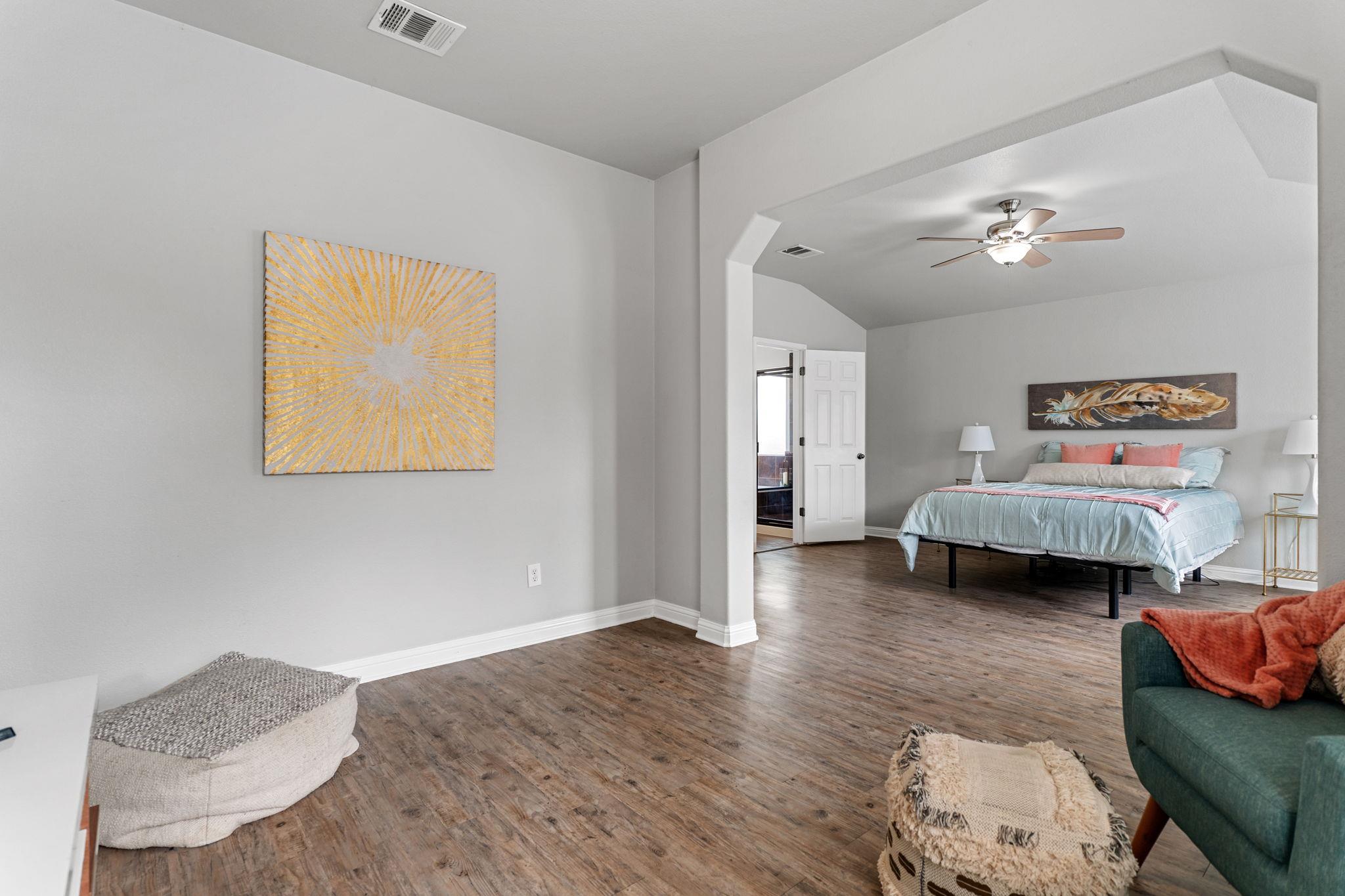 347 Serene Hollow LN