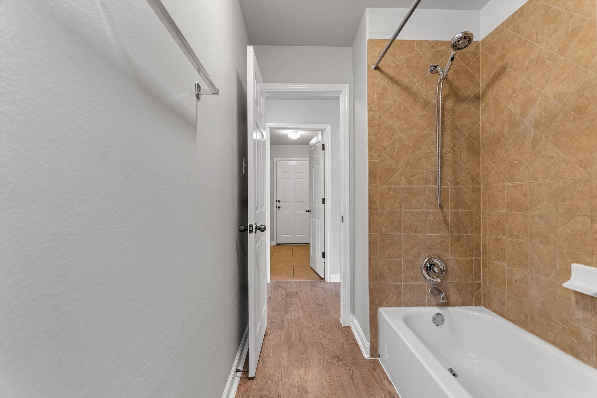 347 Serene Hollow LN