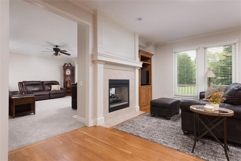 709 NE Twin Brook Drive