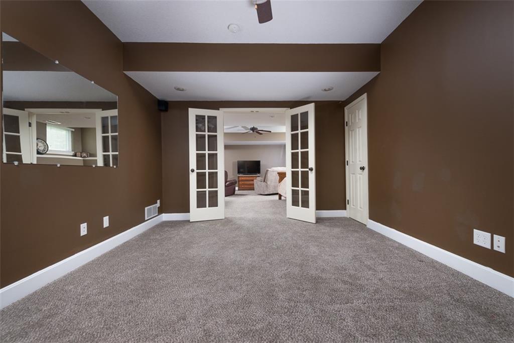 709 NE Twin Brook Drive