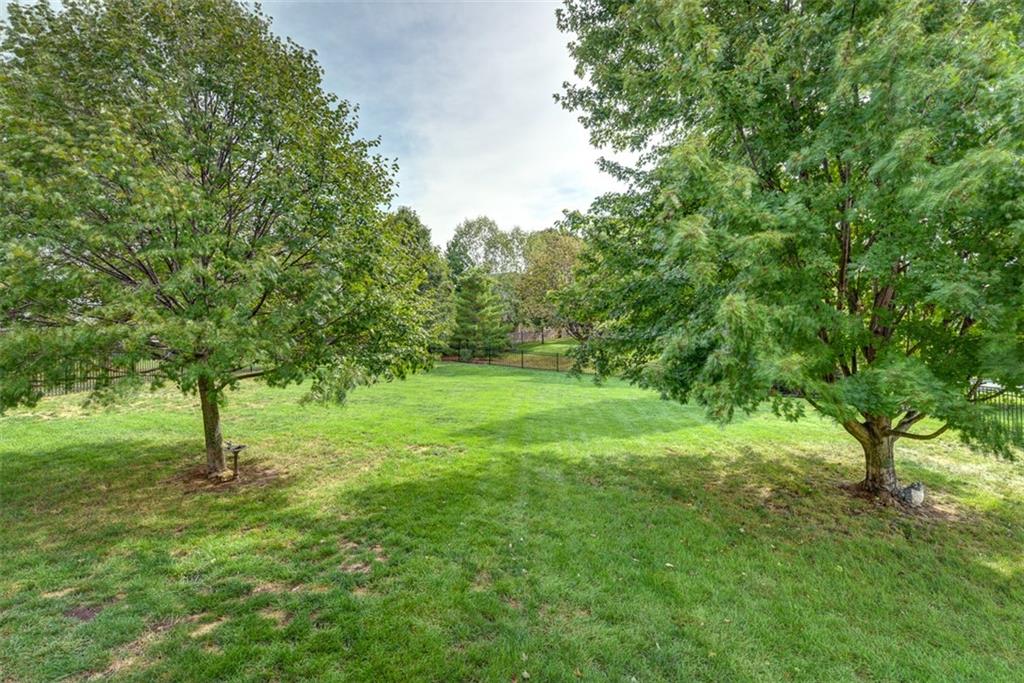 709 NE Twin Brook Drive