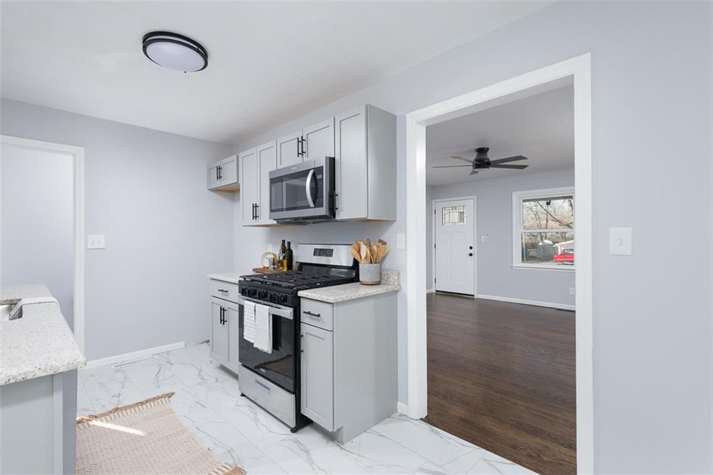 4307 N Denver Avenue