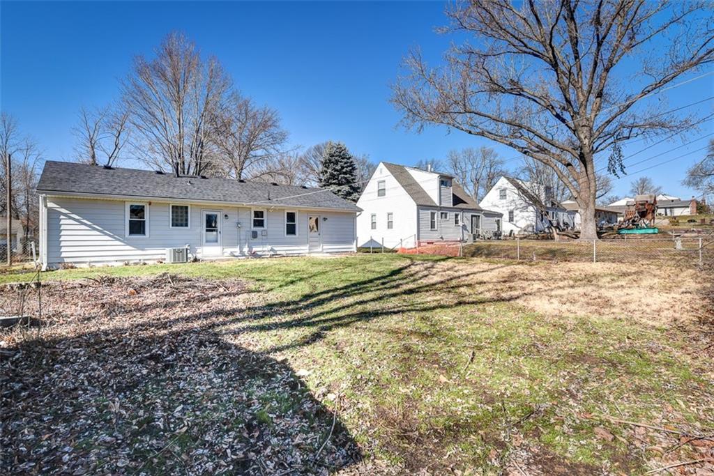 4307 N Denver Avenue