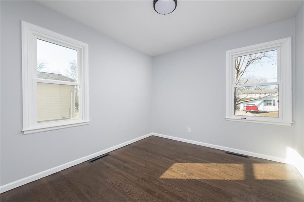 4307 N Denver Avenue