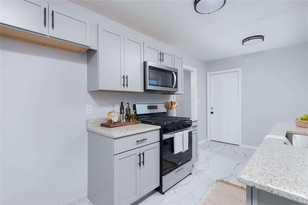 4307 N Denver Avenue