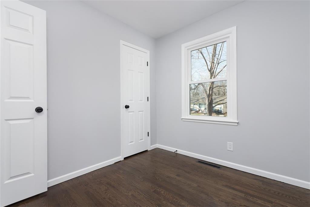 4307 N Denver Avenue