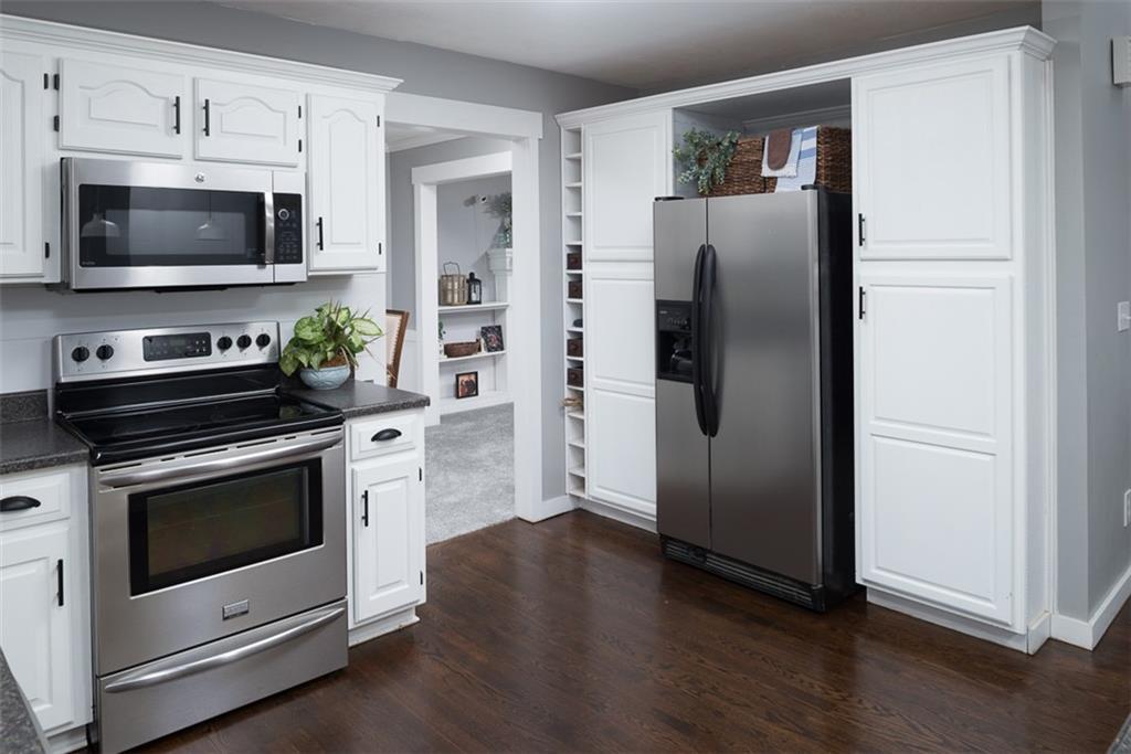 18950 W 163rd Terrace