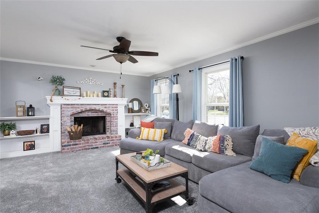 18950 W 163rd Terrace