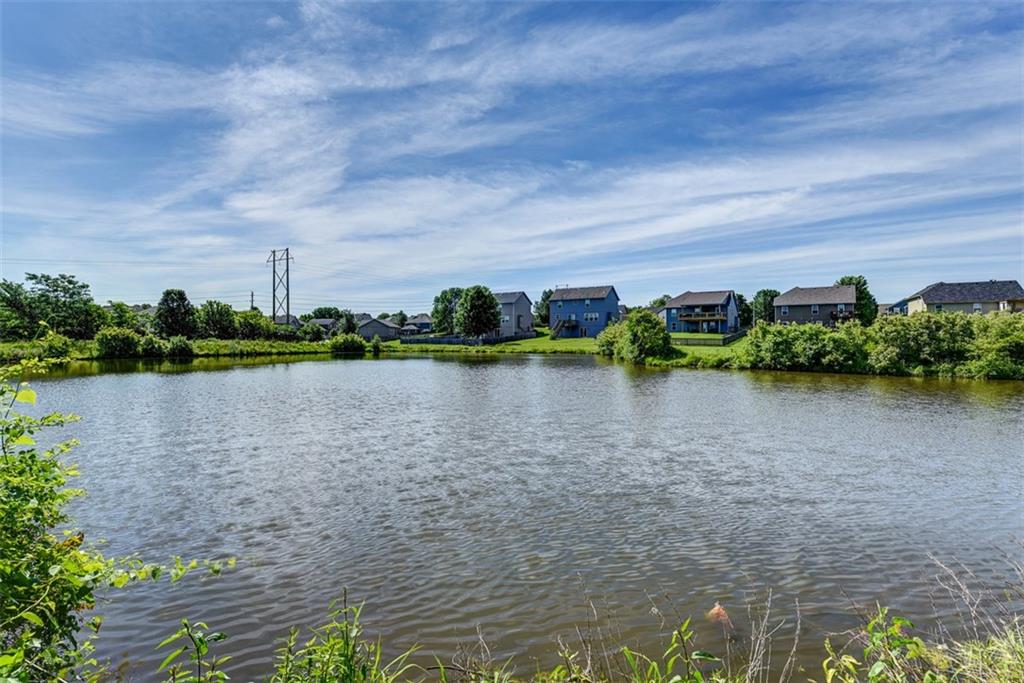 10209 N Lewis Avenue