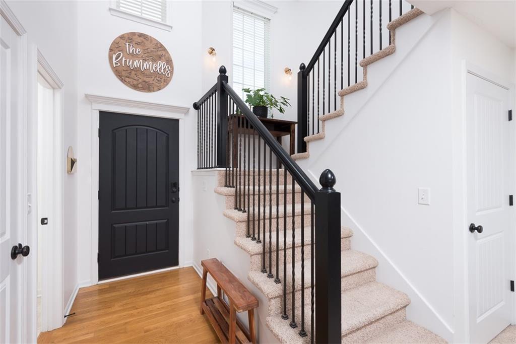 10209 N Lewis Avenue