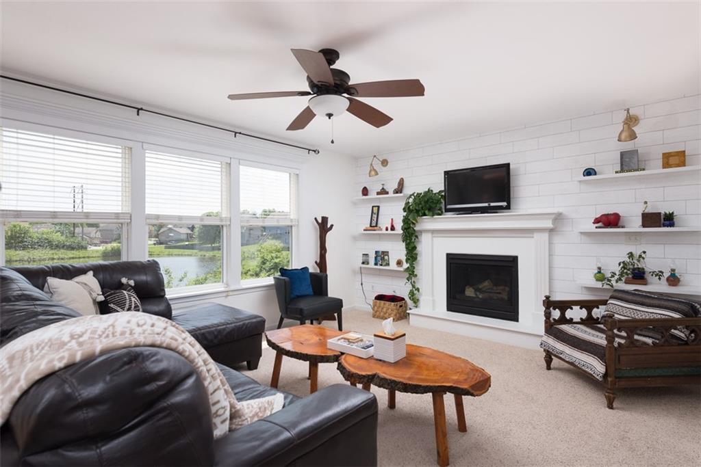 10209 N Lewis Avenue