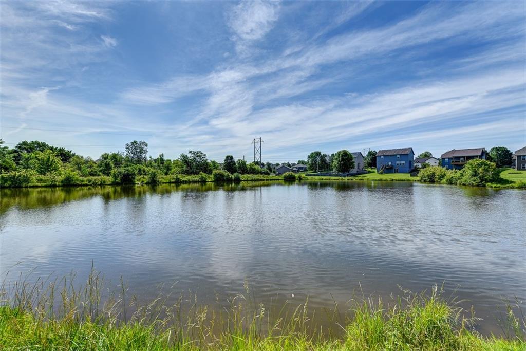 10209 N Lewis Avenue