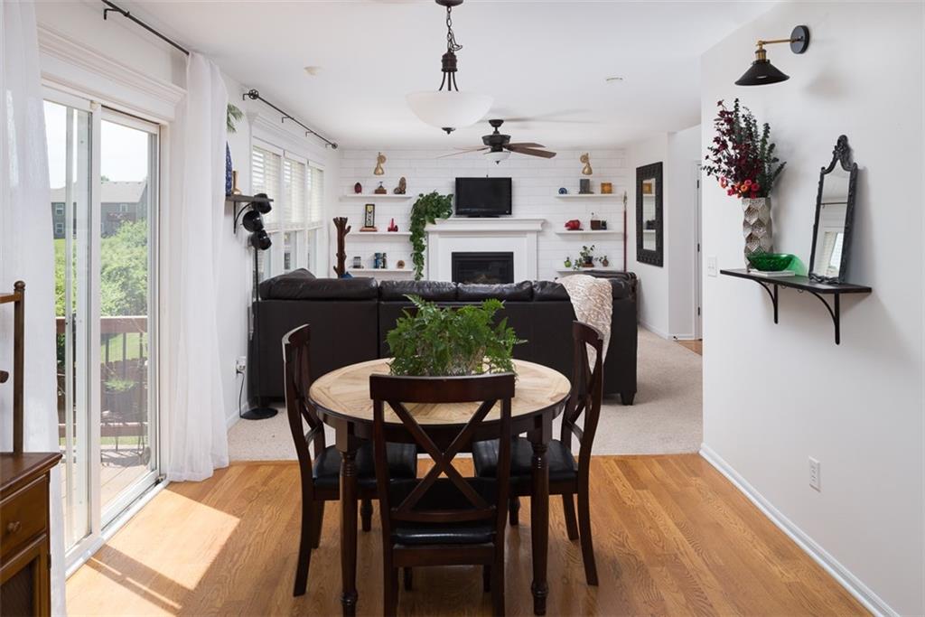 10209 N Lewis Avenue