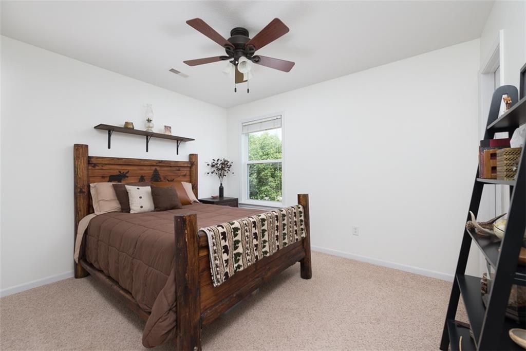 10209 N Lewis Avenue