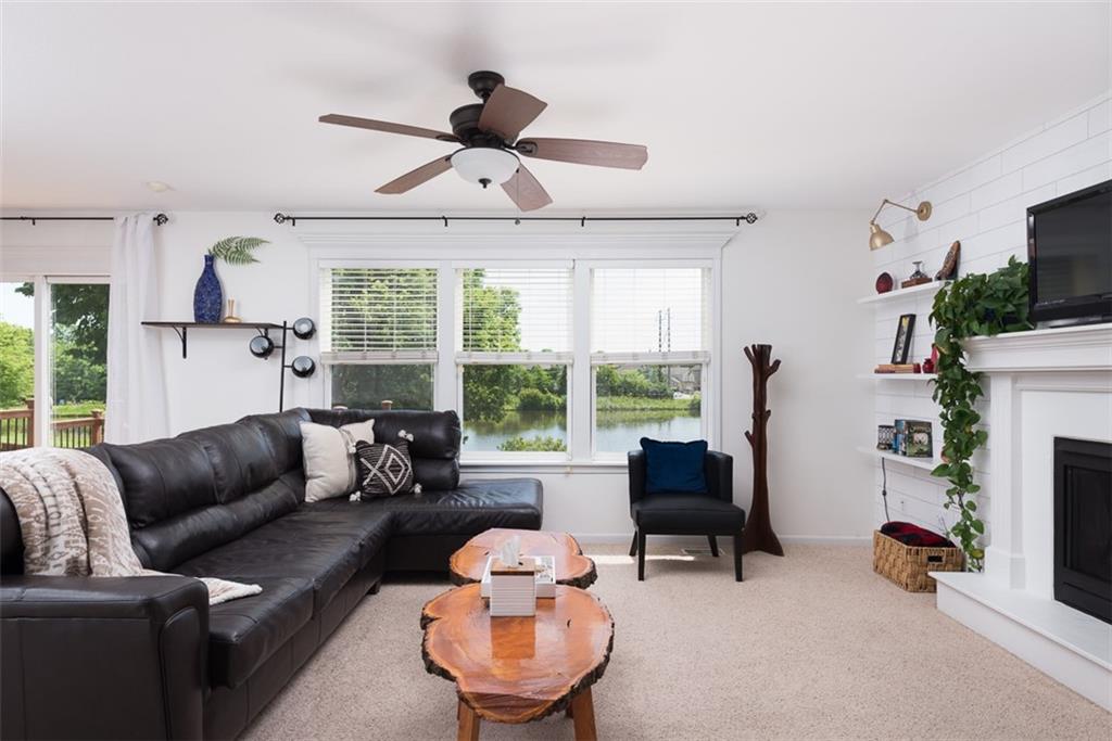 10209 N Lewis Avenue