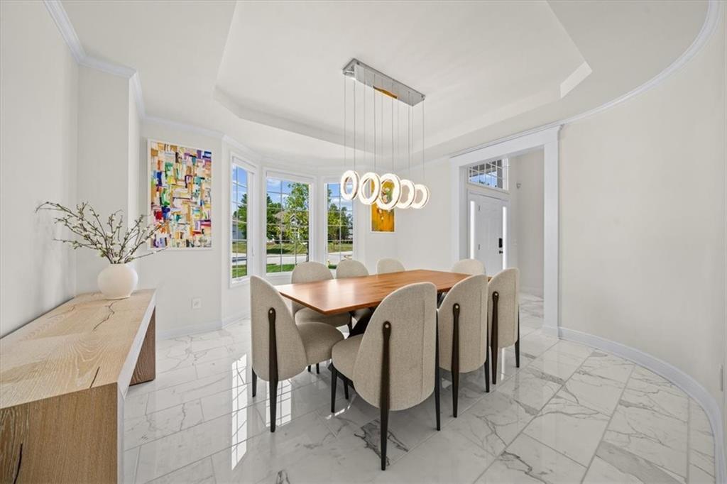 15825 S Hallet Street