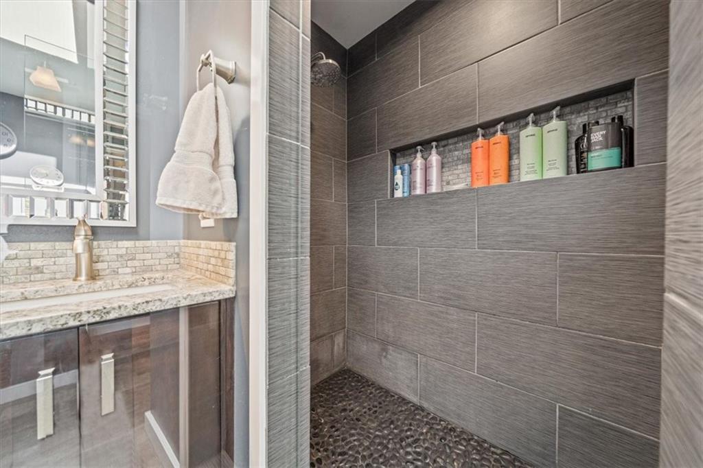 16343 S Burch Street