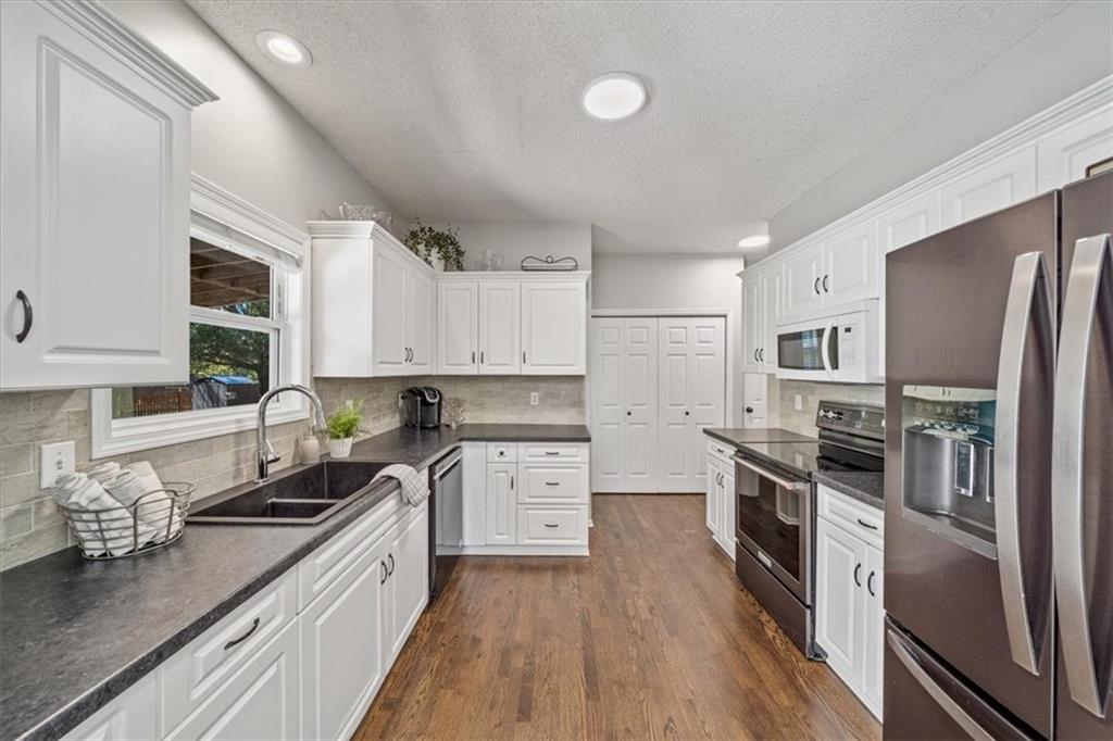 16343 S Burch Street