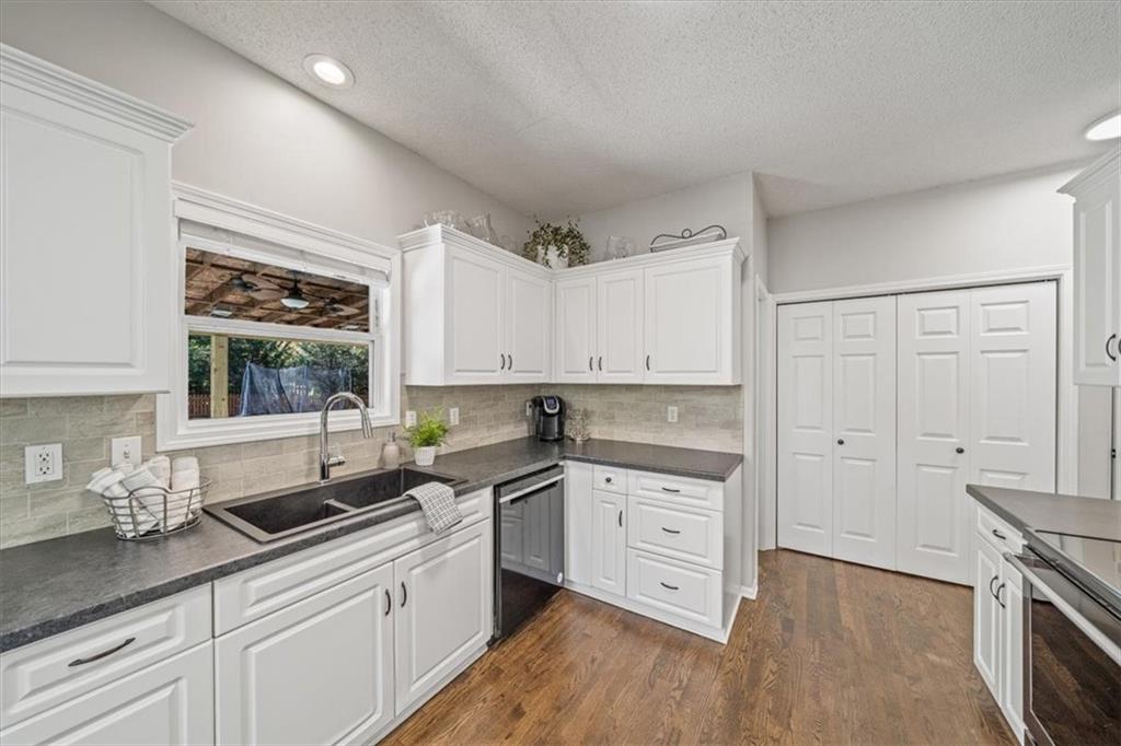 16343 S Burch Street