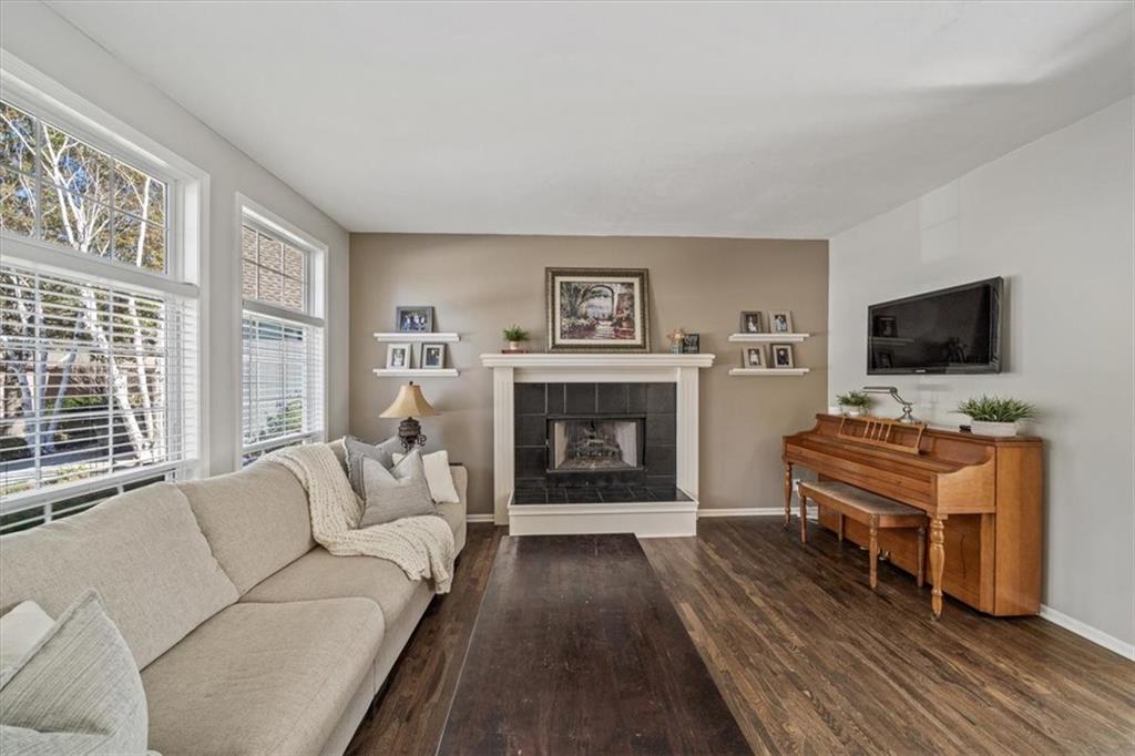 16343 S Burch Street