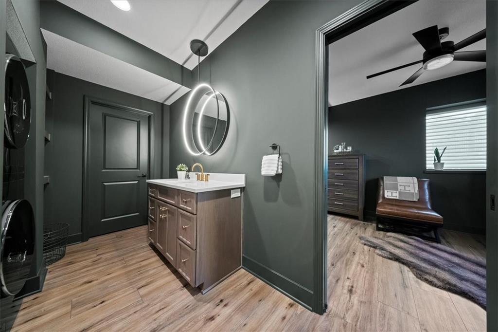 9872 Saddletop Street