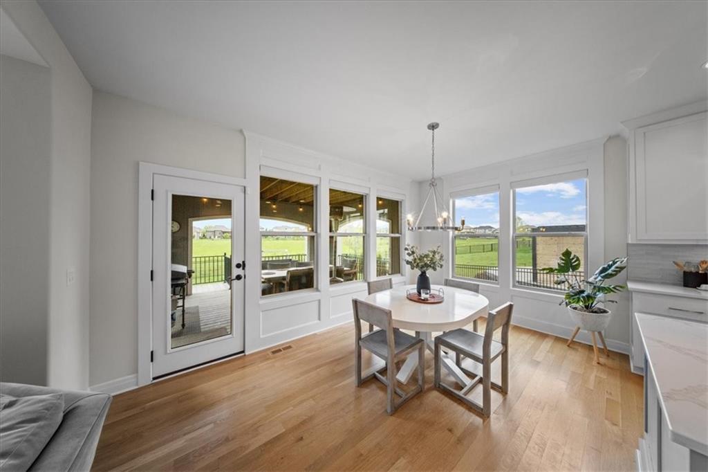 9872 Saddletop Street